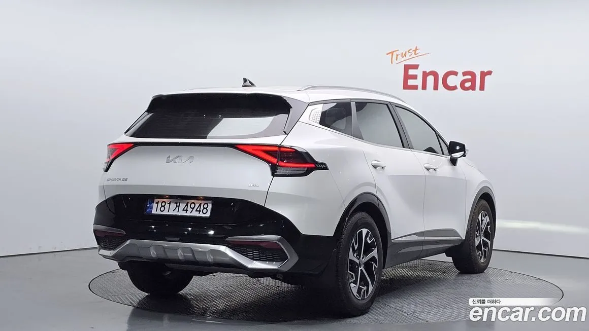 Kia Sportage — фото 6