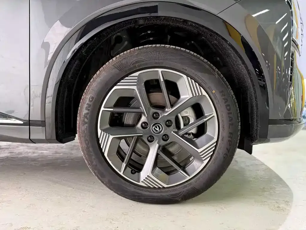 Changan CS75PLUS 2026 из CN, фото 6