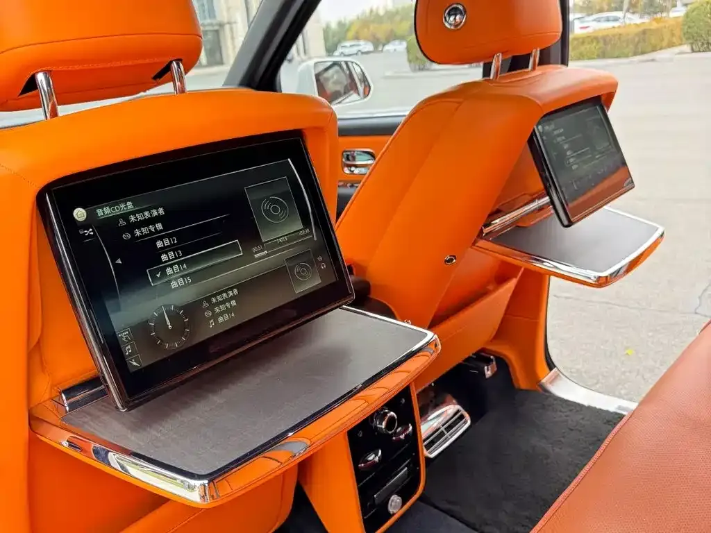 Rolls-Royce Cullinan 2021 из CN, фото 5