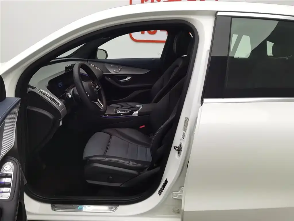 Mercedes-Benz EQC 2021 из CN, фото 8