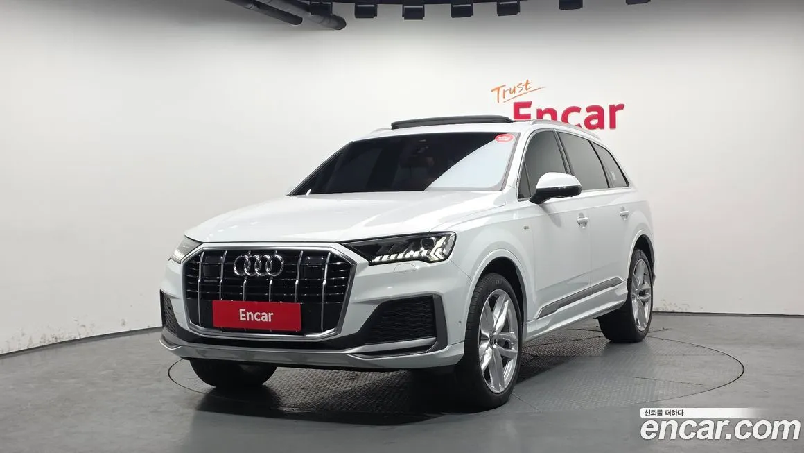 Audi Q7 2023 из KR, фото 1