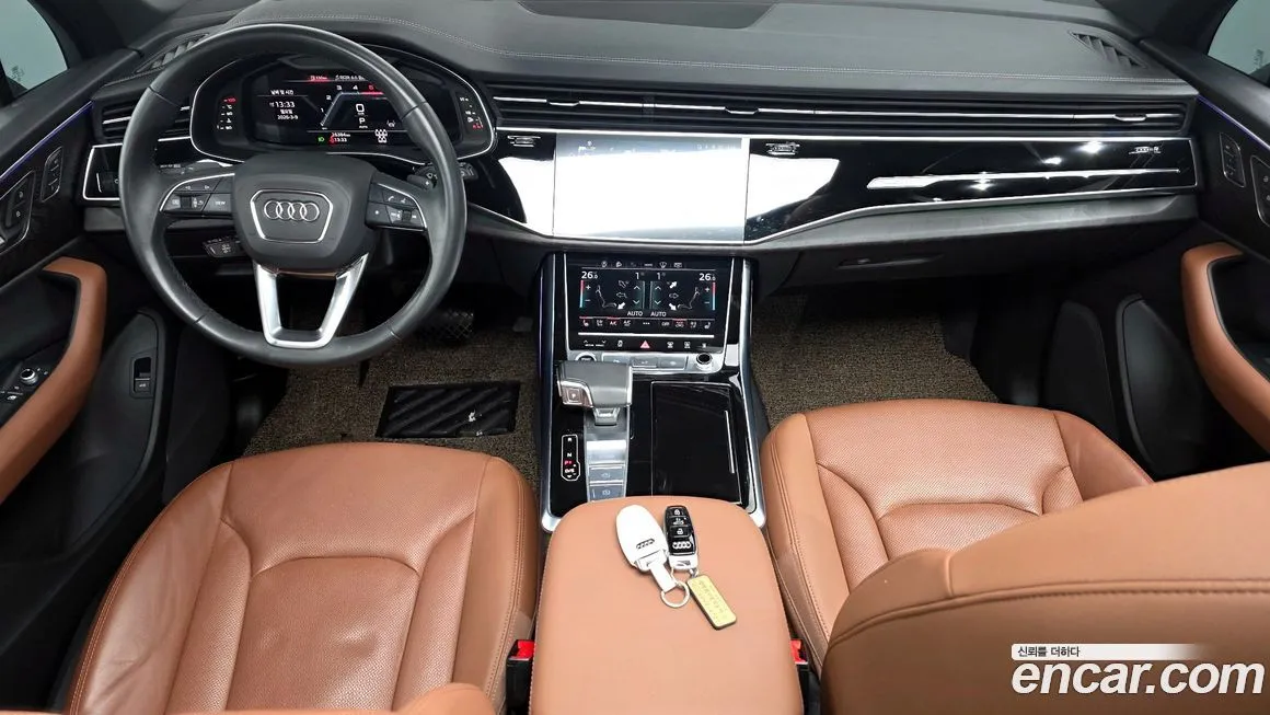 Audi Q7 2023 из KR, фото 4