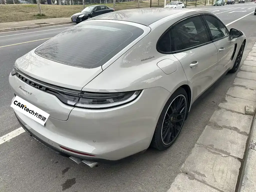 Porsche Panamera 2023 из CN, фото 4
