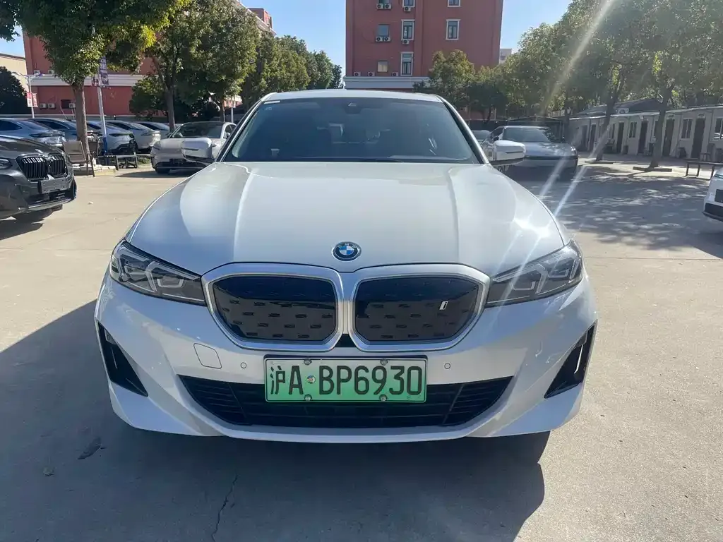 BMW i3 — фото 2