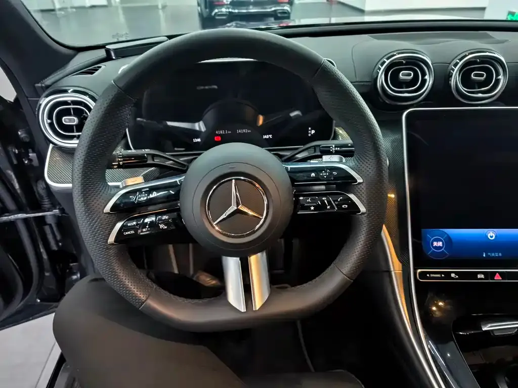 Mercedes-Benz C-Class 2024 из CN, фото 4
