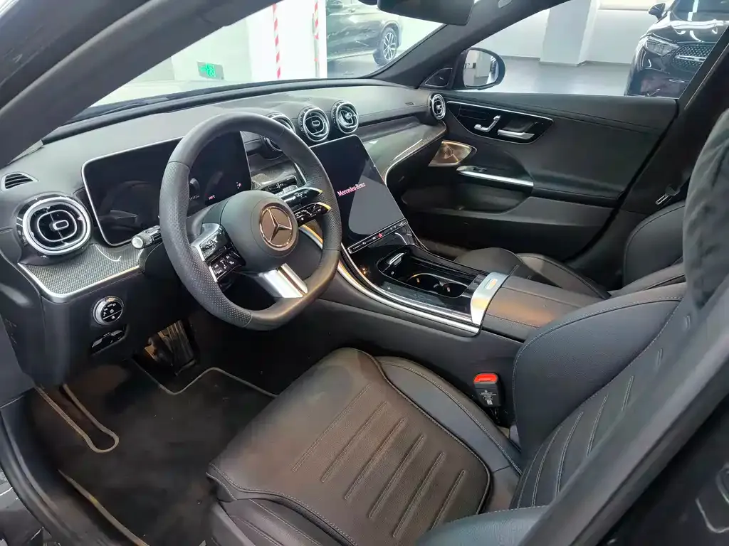 Mercedes-Benz C-Class 2024 из CN, фото 8