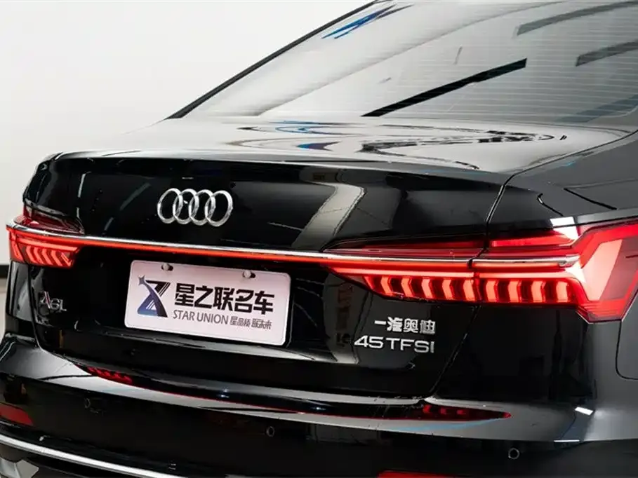 Audi A6L 2025 из CN, фото 5