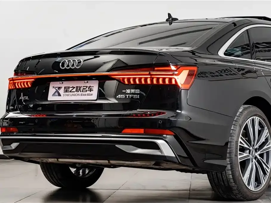 Audi A6L 2025 из CN, фото 8