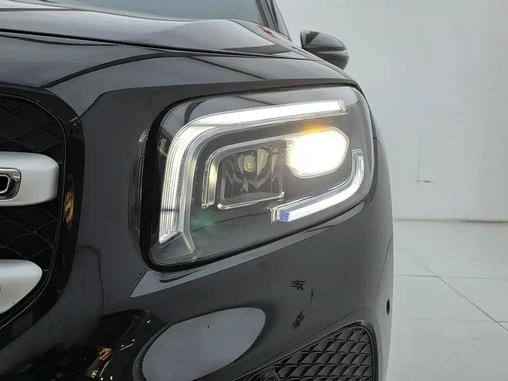 Mercedes-Benz GLB 2023 из CN, фото 4