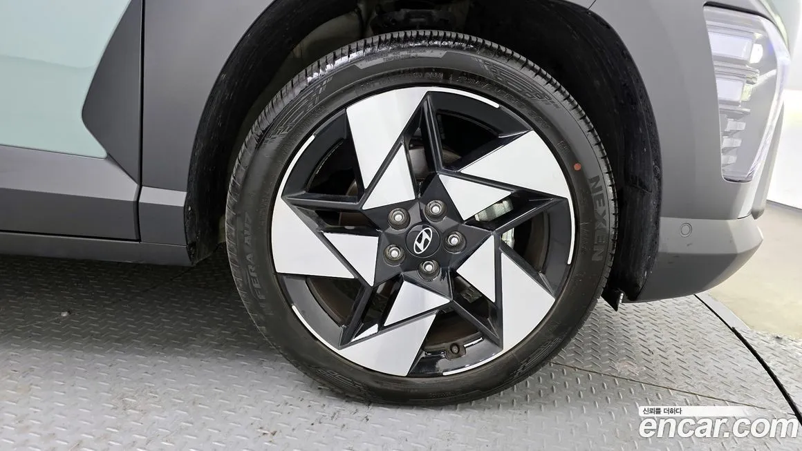 Hyundai Kona 2023 из KR, фото 5