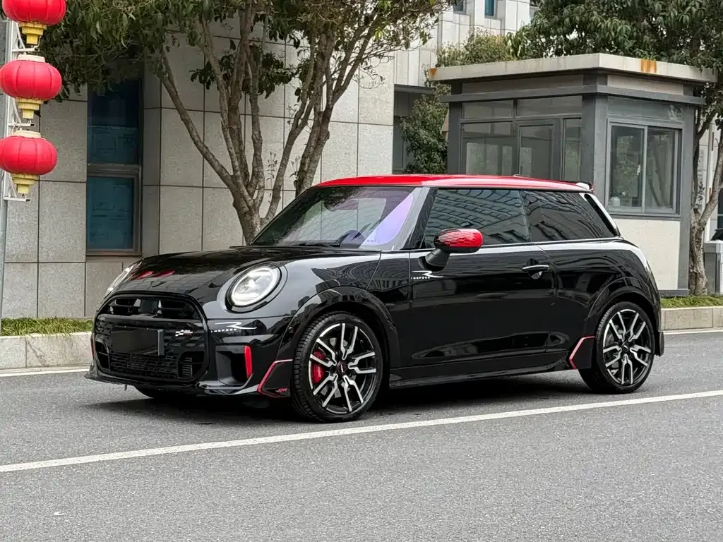 MINI JCW (John Cooper Works) 2025 из CN, фото 1
