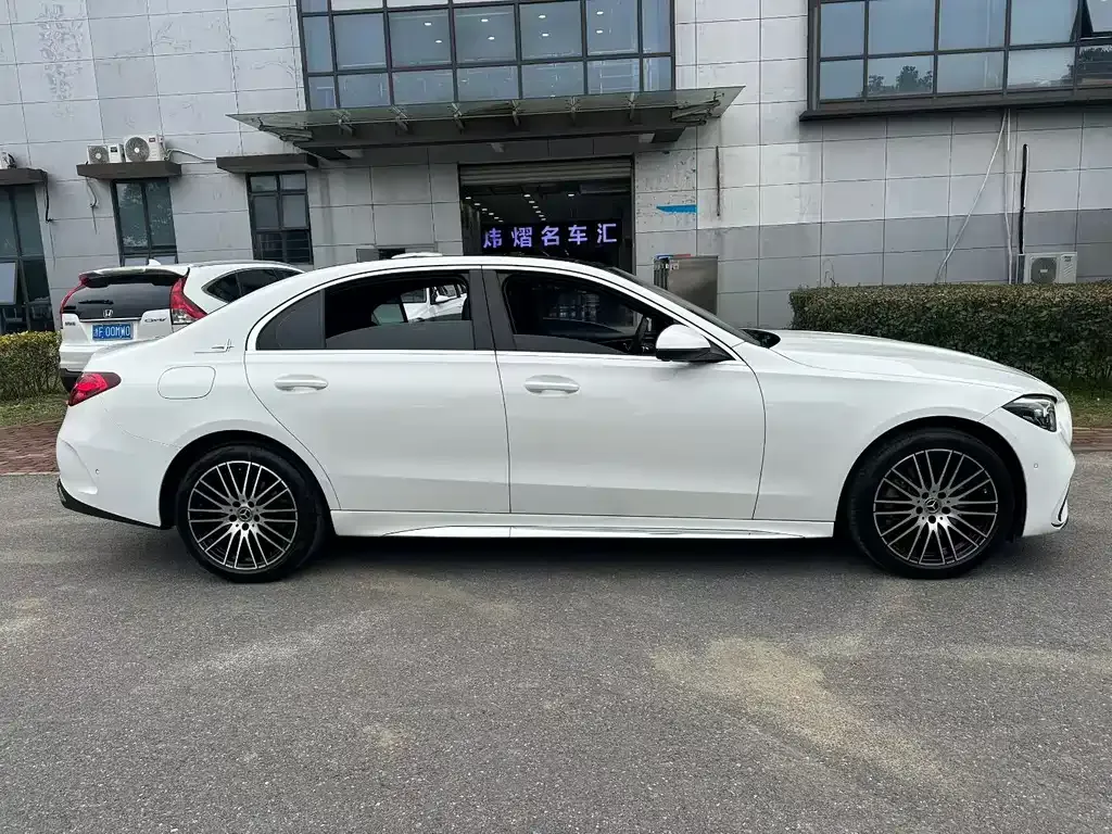 Mercedes-Benz C-Class 2023 из CN, фото 9