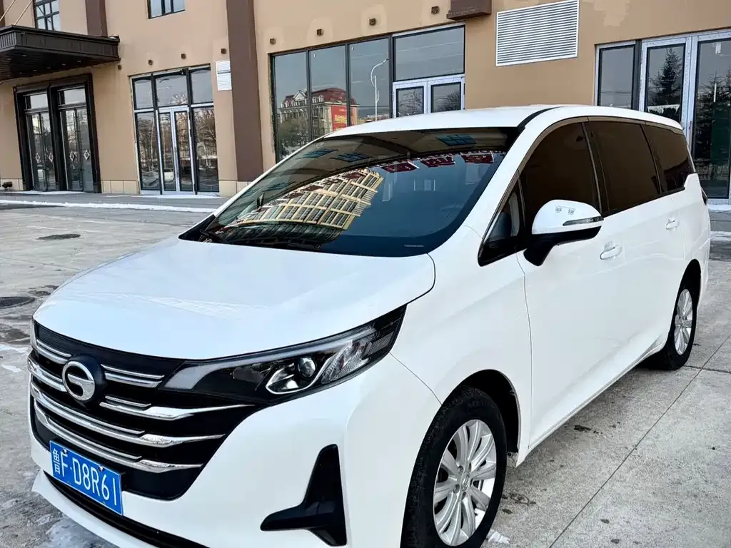 GAC Motor Trumpchi M6 — фото 1