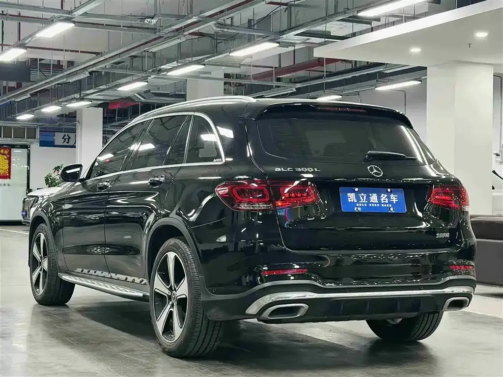 Mercedes-Benz GLC — фото 10