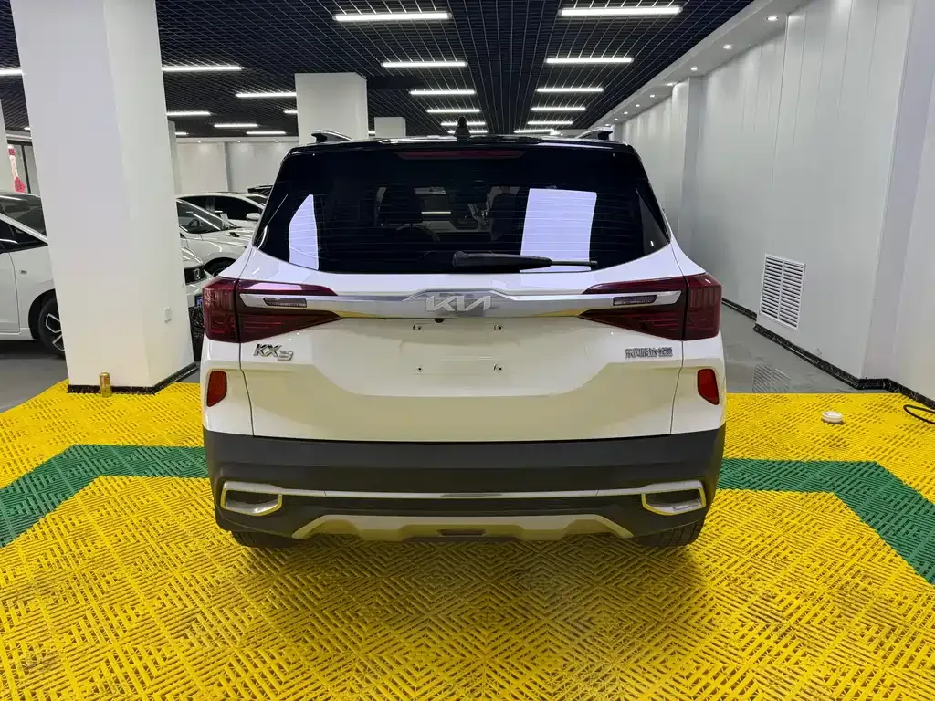 Kia KX3 — фото 3