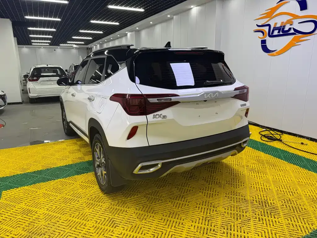 Kia KX3 — фото 8