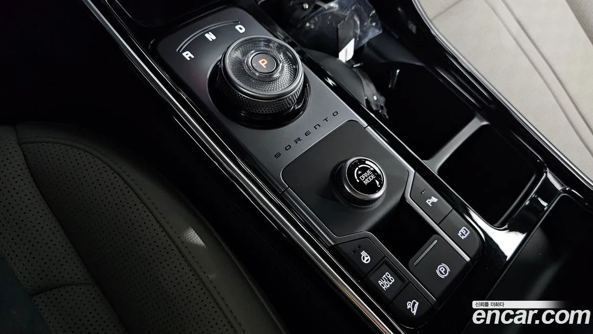 Kia Sorento — фото 6