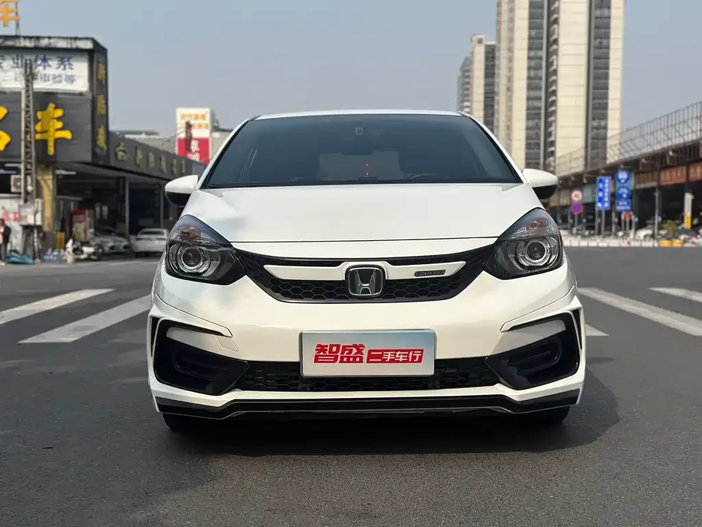 Honda Fit — фото 6