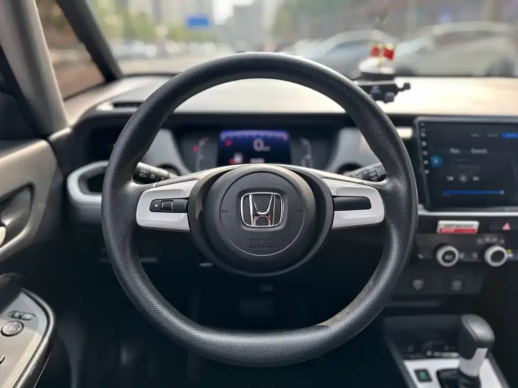 Honda Fit — фото 7