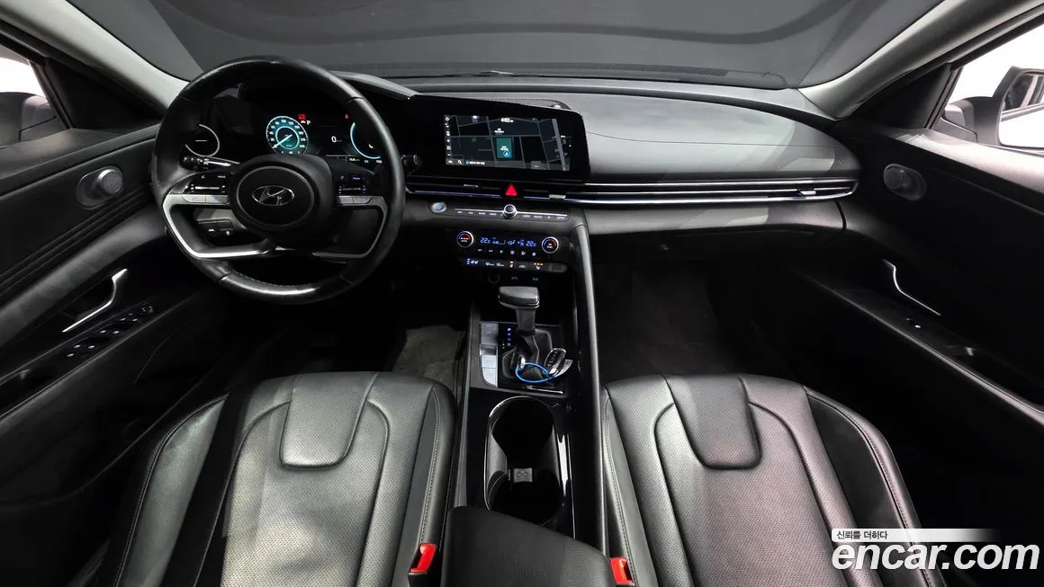 Hyundai AVANTE — фото 4