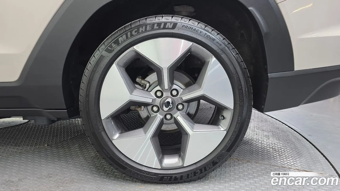 KG Mobility (Ssangyong) Torres 2024 из KR, фото 8