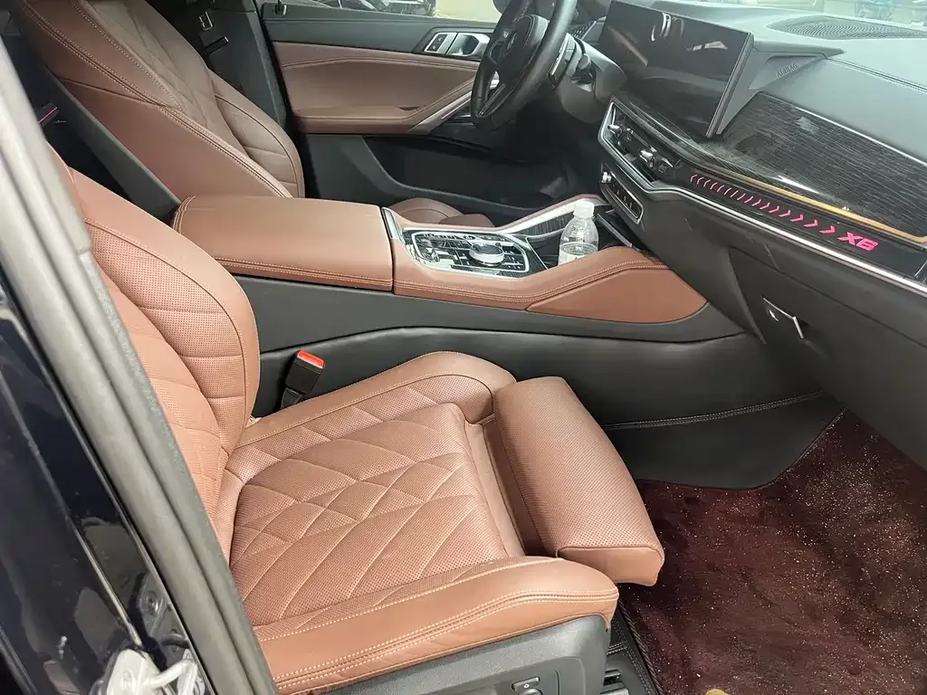 BMW X6 2025 из CN, фото 2
