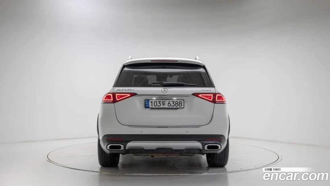 Mercedes-Benz GLE-Class — фото 2