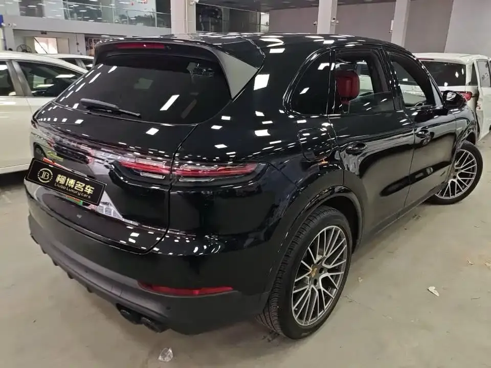Porsche Cayenne Hybrid — фото 8