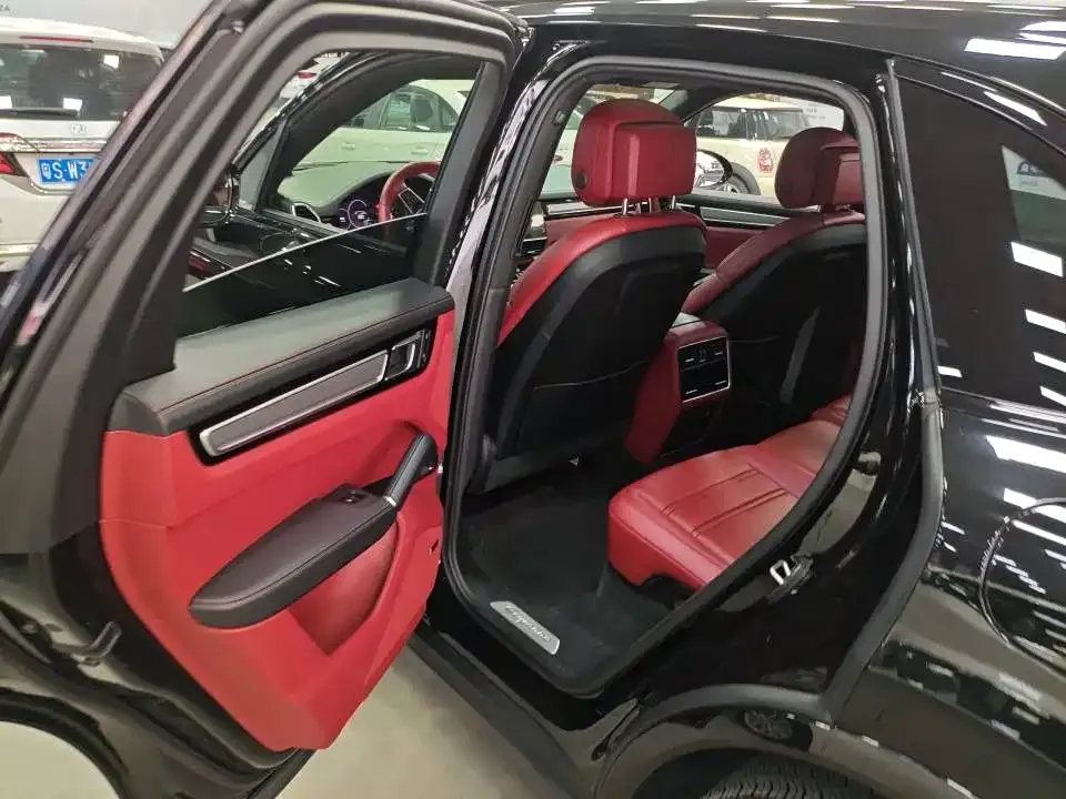 Porsche Cayenne Hybrid — фото 4