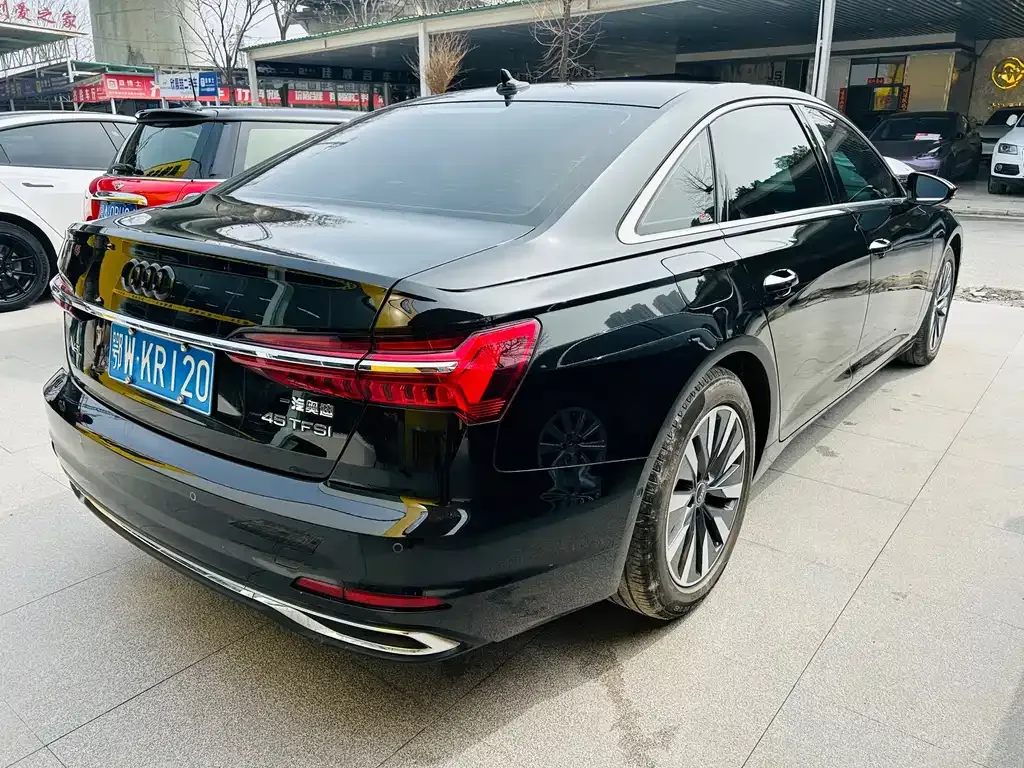 Audi A6L 2024 из CN, фото 8