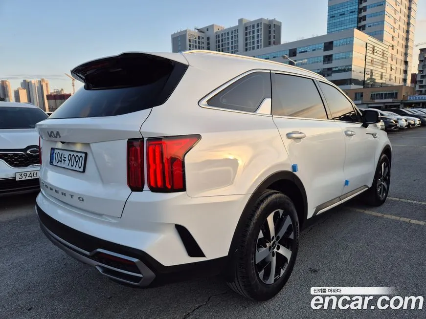 Kia Sorento — фото 8
