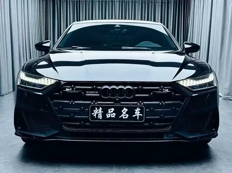Audi A7L — фото 6
