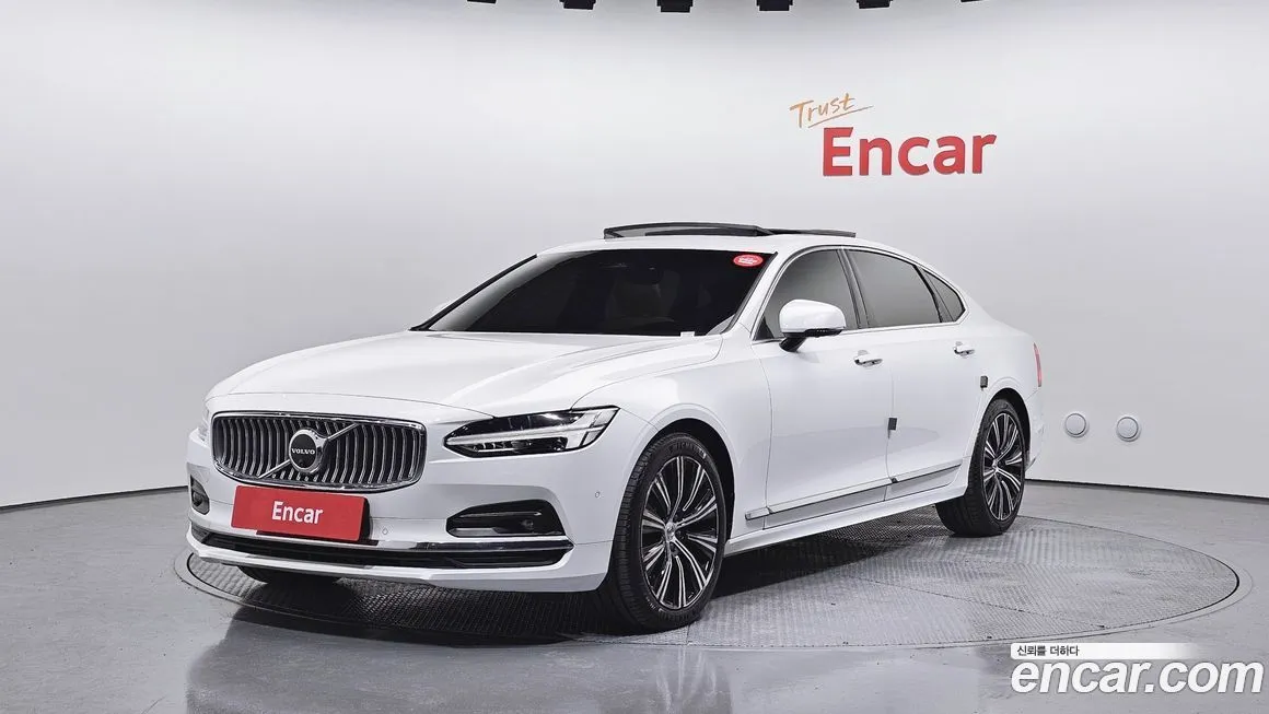 Volvo S90 2022 из KR, фото 1