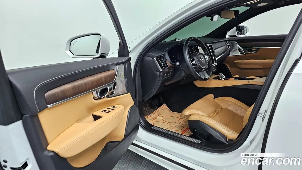 Volvo S90 2022 из KR, фото 8