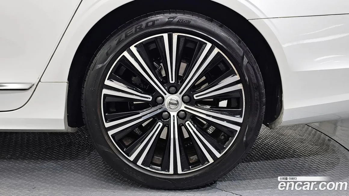 Volvo S90 2022 из KR, фото 6