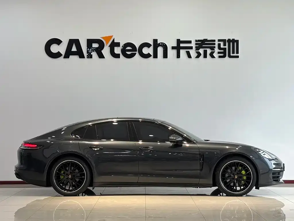 Porsche Panamera — фото 8