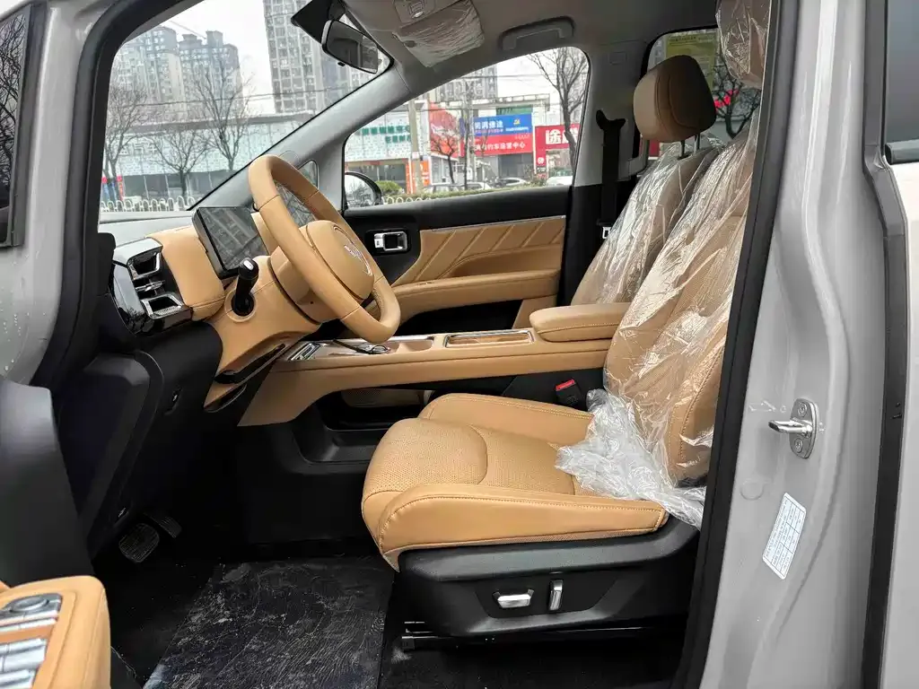 Wuling Starlight 730 New Energy — фото 4
