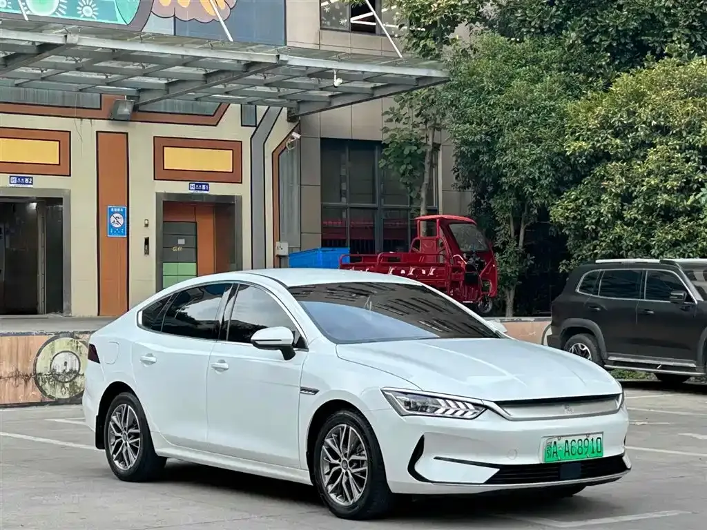 BYD Qin PLUS — фото 8