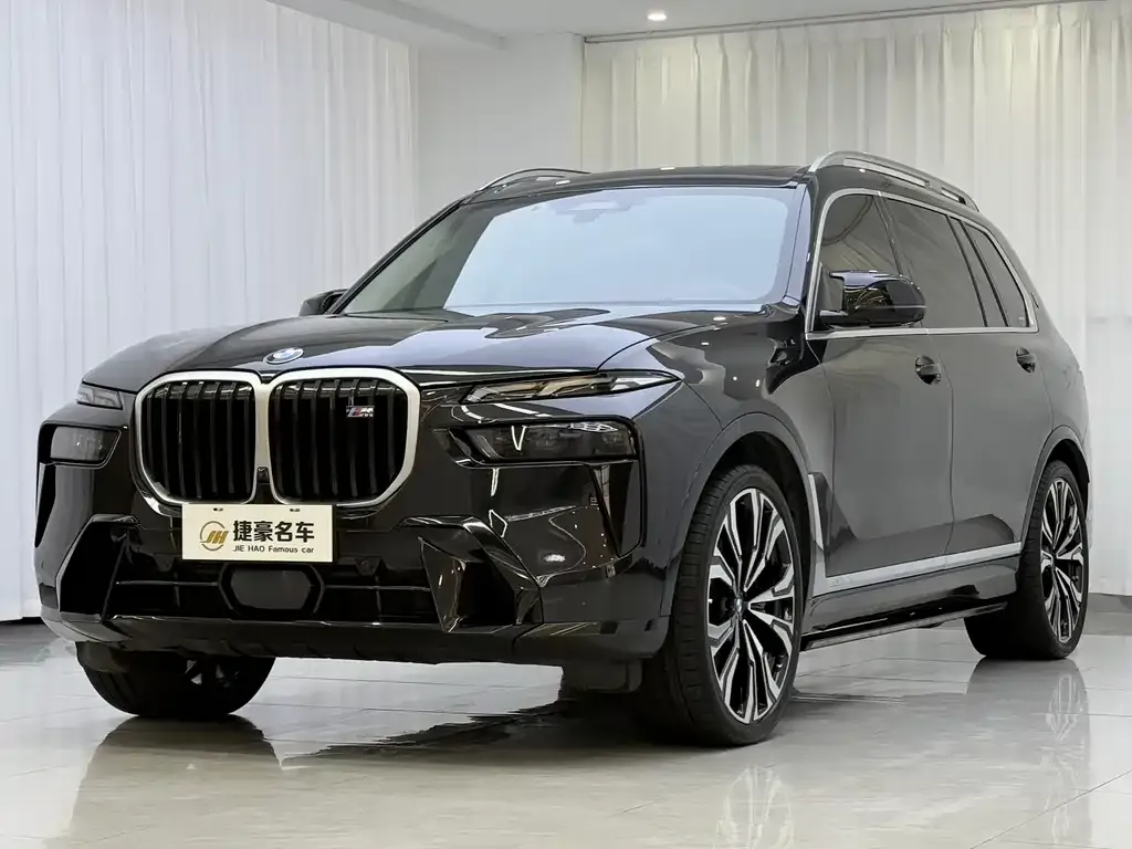BMW X7 M60i 2025 из CN, фото 6