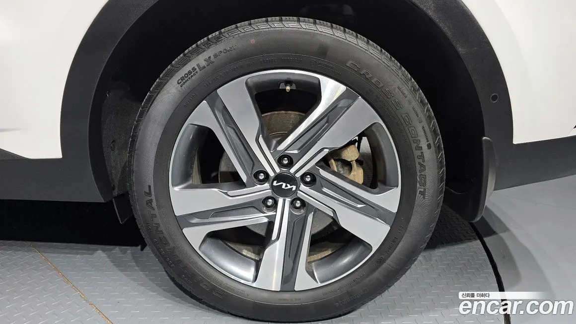 Kia Sorento 2023 из KR, фото 2