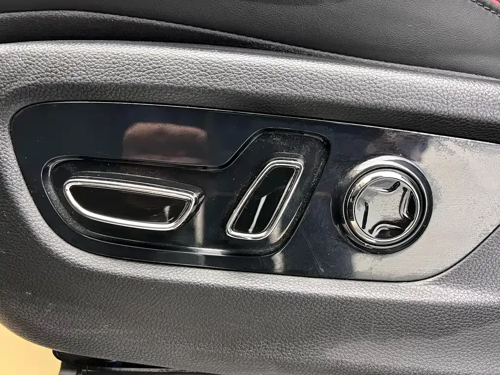 GAC Motor Trumpchi M8 — фото 8