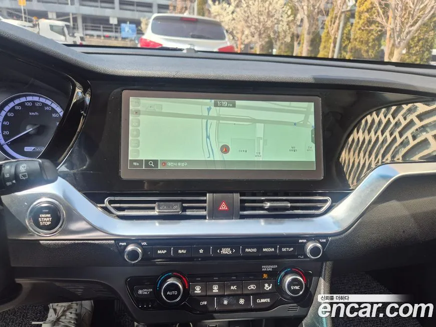 Kia Niro 2021 из KR, фото 9