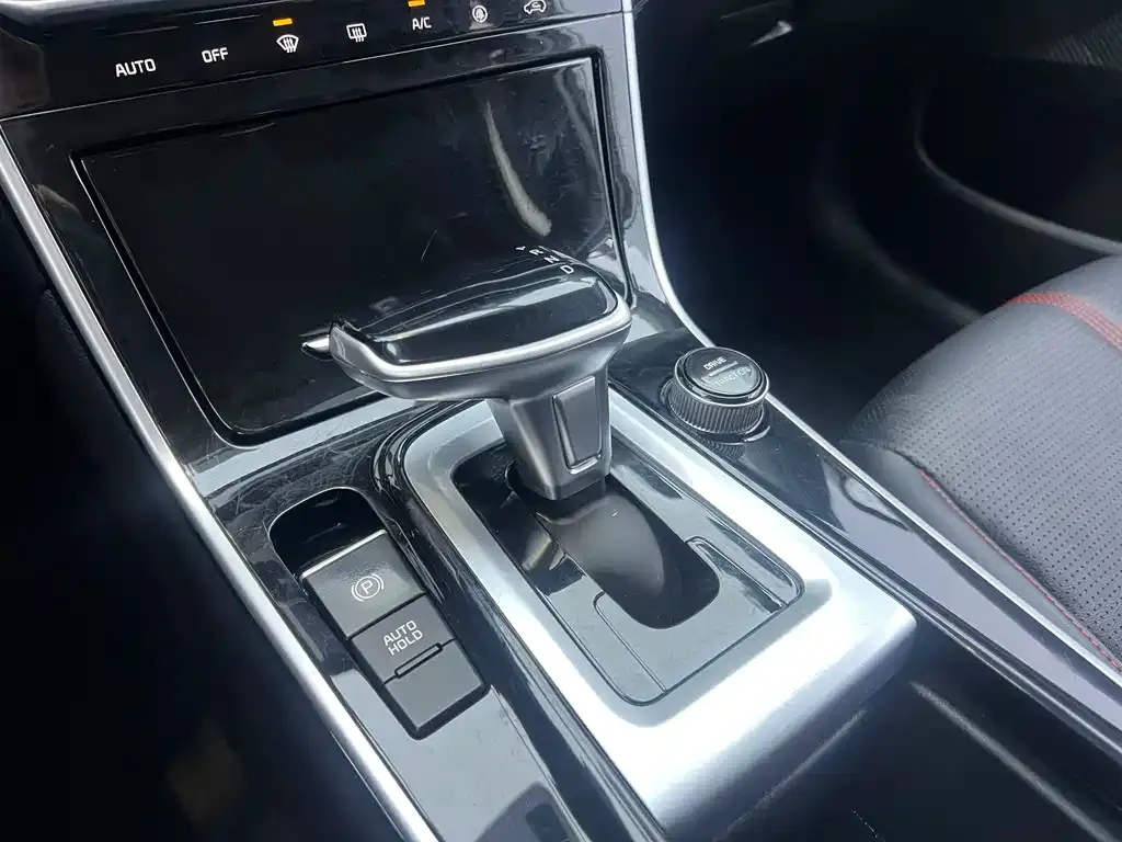 Kia KX3 2022 из CN, фото 7