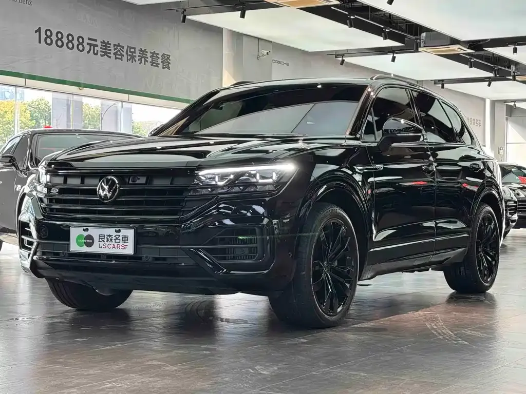 Volkswagen Touareg 2023 из CN, фото 1