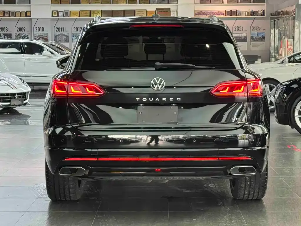 Volkswagen Touareg 2023 из CN, фото 7