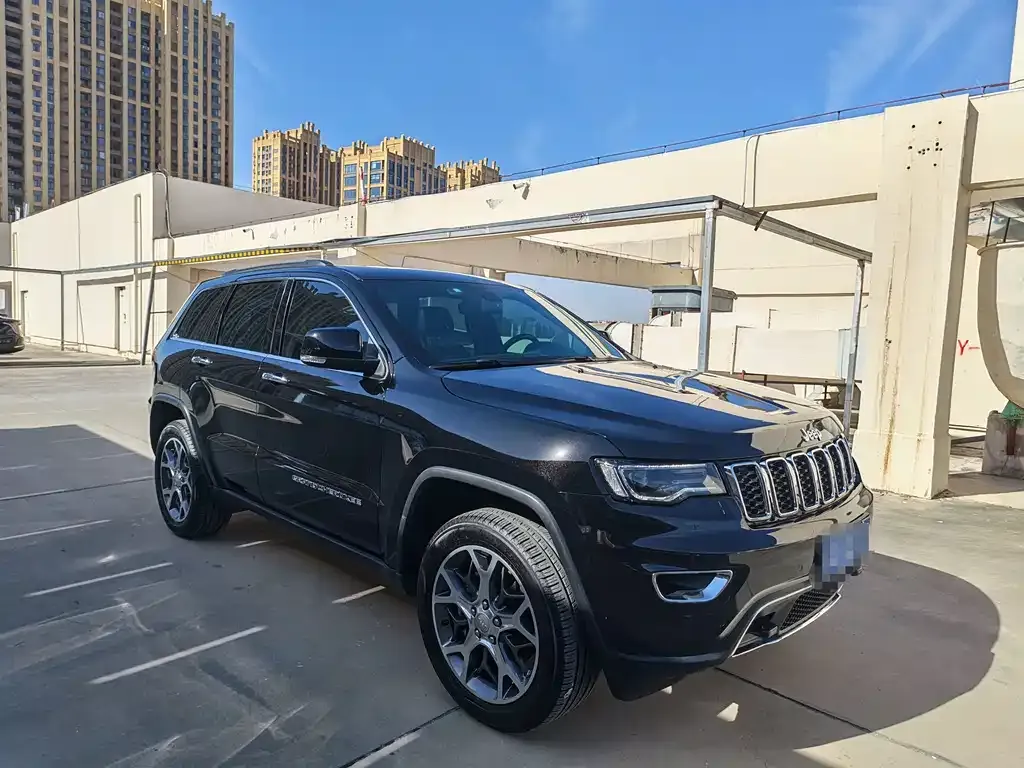 Jeep Grand Cherokee (Import) 2021 из CN, фото 1