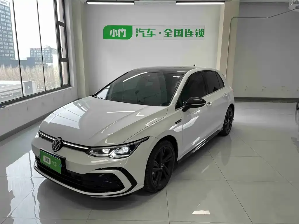 Volkswagen Golf 2022 из CN, фото 1