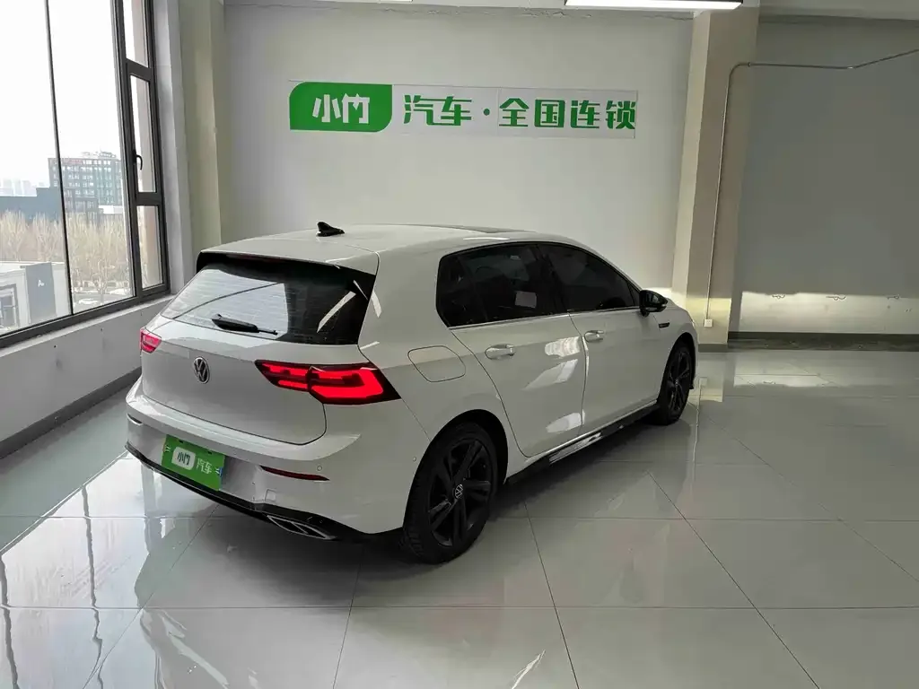Volkswagen Golf 2022 из CN, фото 3