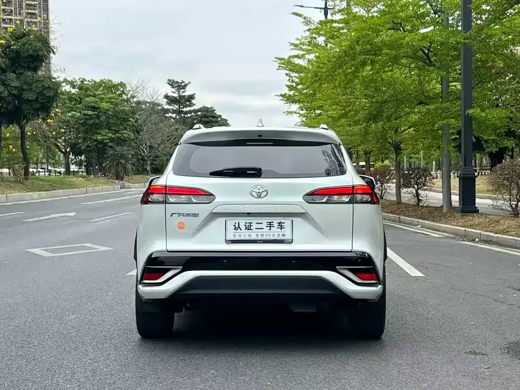 Toyota Frontlander 2023 из CN, фото 7