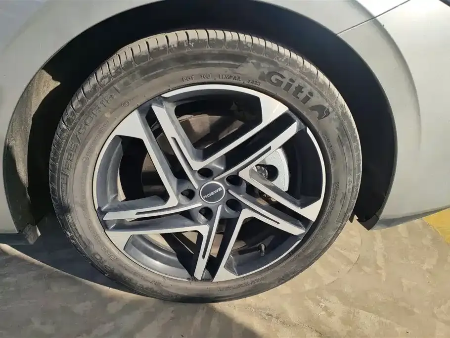Roewe D7 2023 из CN, фото 6